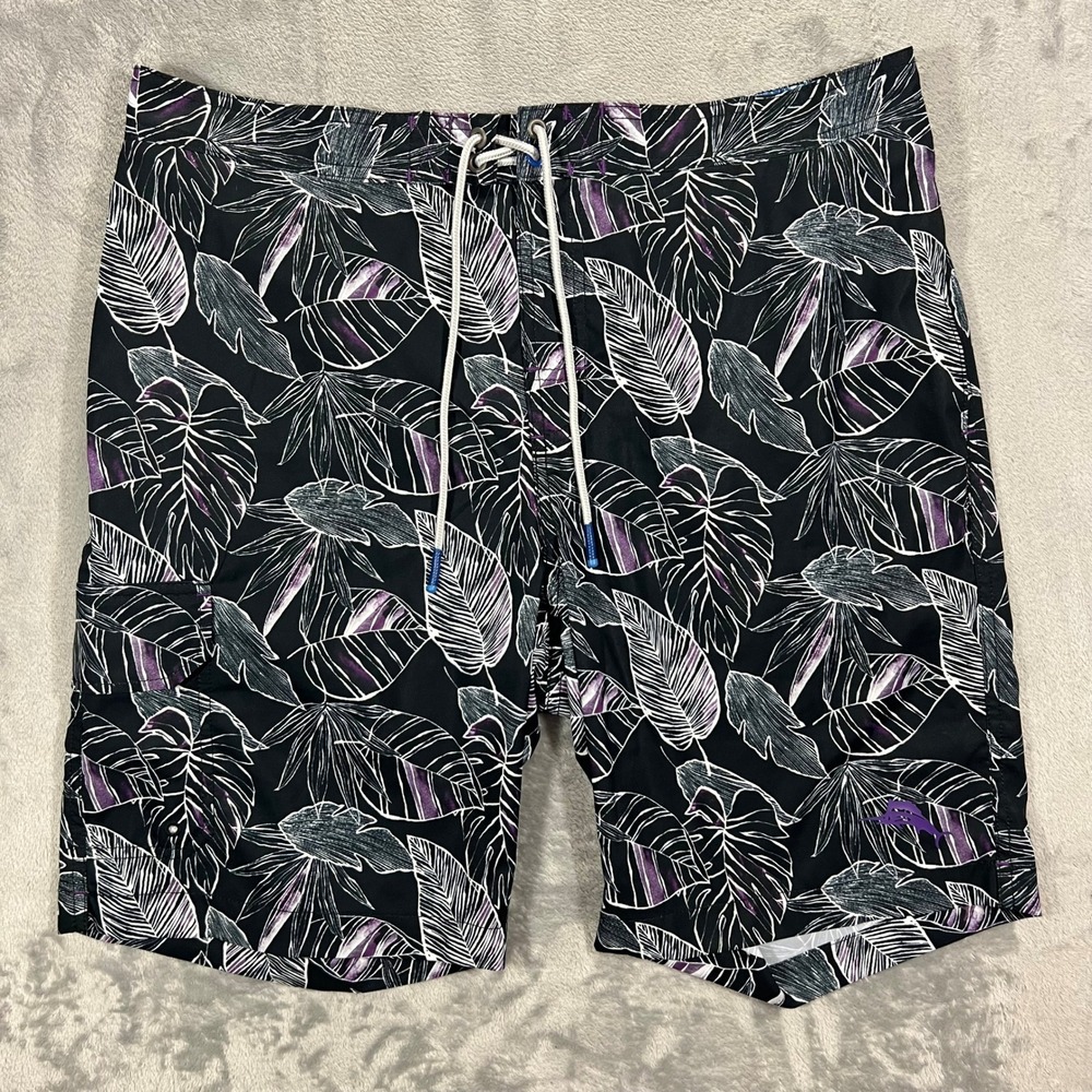 TOMMY BAHAMA Board Shorts Mens Large Black Purple Tropical Leaf Swim Trunks